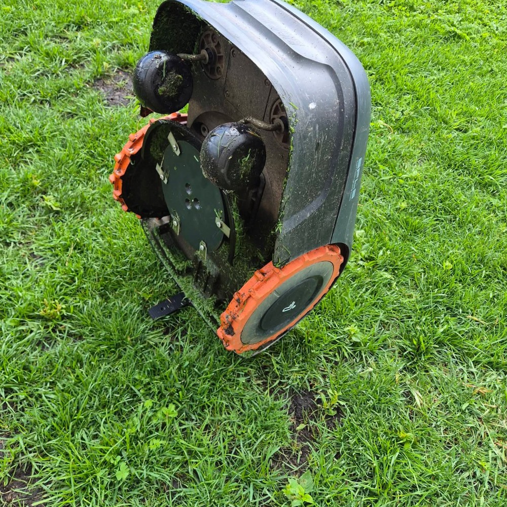Segway i105, i108 aptarnavimo stovas