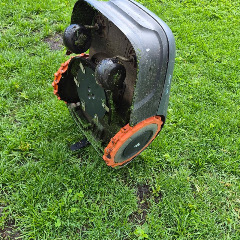 Segway i105, i108 aptarnavimo stovas